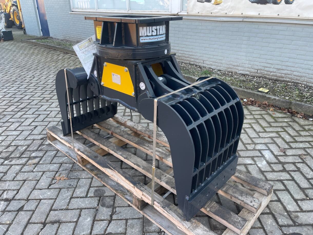 Mustang  GRP 450 D 2024   Unused - Afbeelding 6