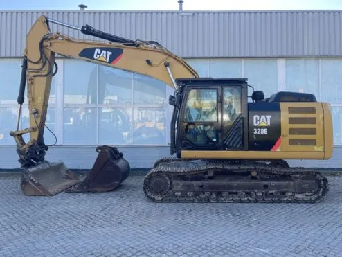 Alternative view of Caterpillar 320 EL      2012     CE
