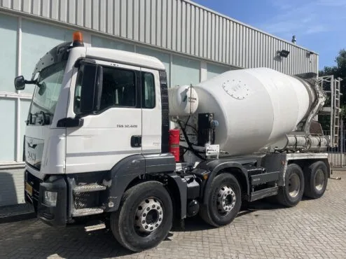 MAN    TGS 32.420   2019    8x4    Euro6   9m3
