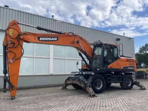 `Doosan DX210W-5 2020 CE
