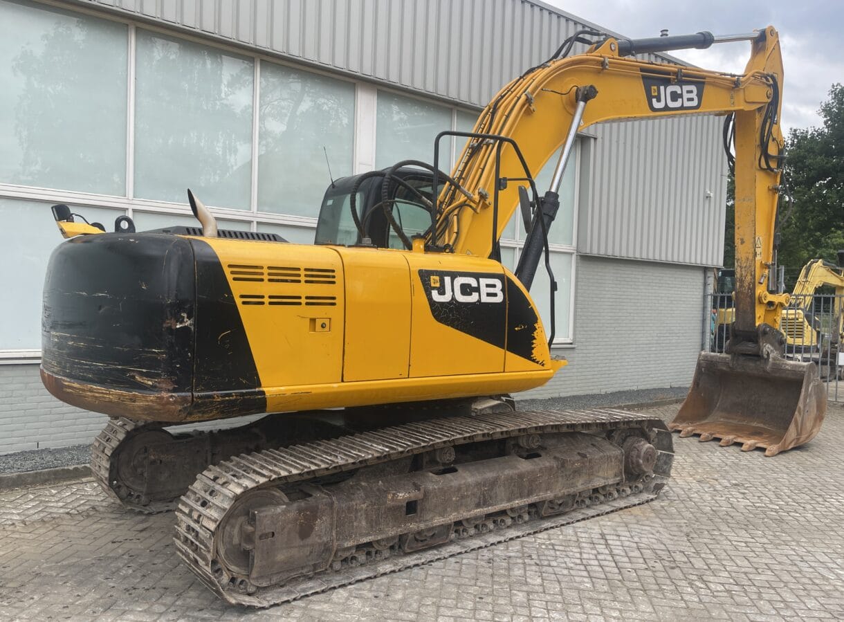 JCB JS 220 NLC      2012  CE - Afbeelding 8
