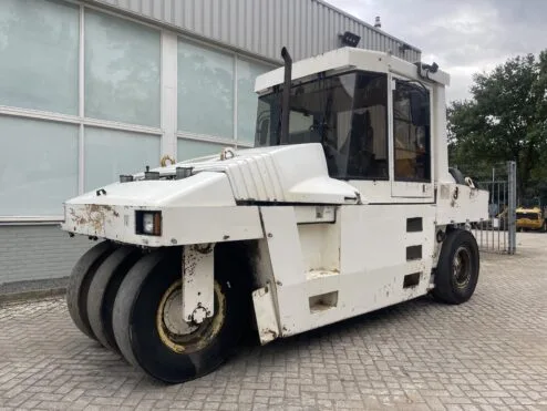 Caterpillar PF 300 B 2002