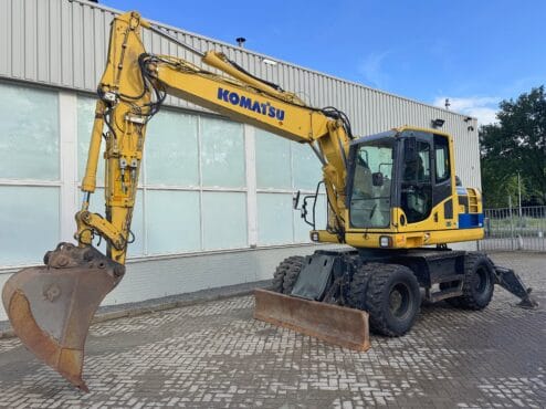 KOMATSU PW148-8