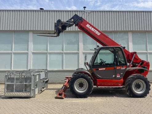 Alternative view of Manitou MT 1235 ST Ultra