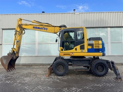 Alternative view of KOMATSU PW148-8